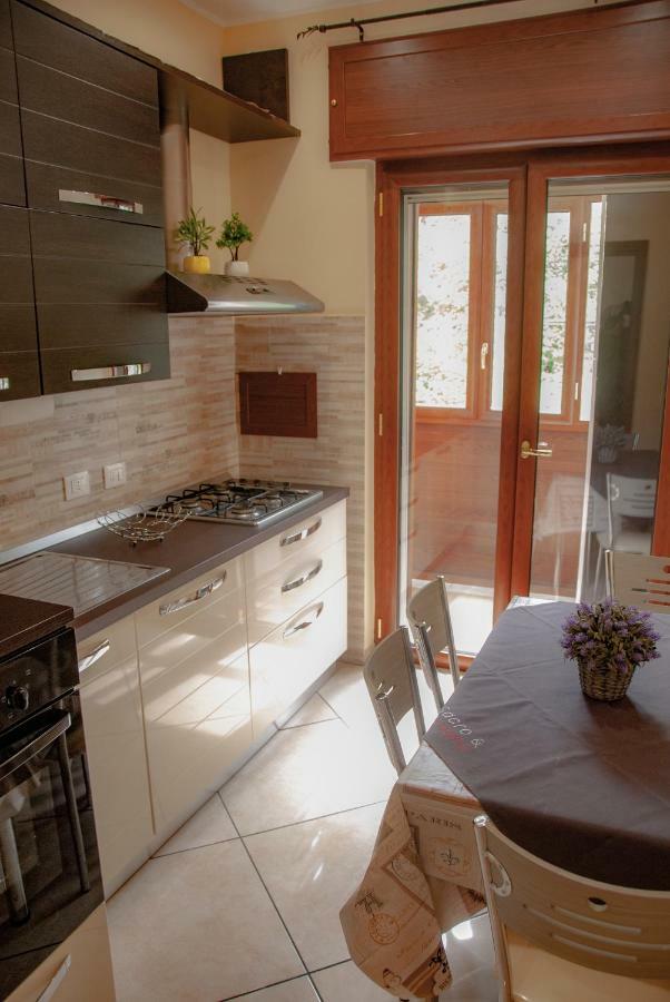 Sorrento Comfort House Con Piscina Luaran gambar